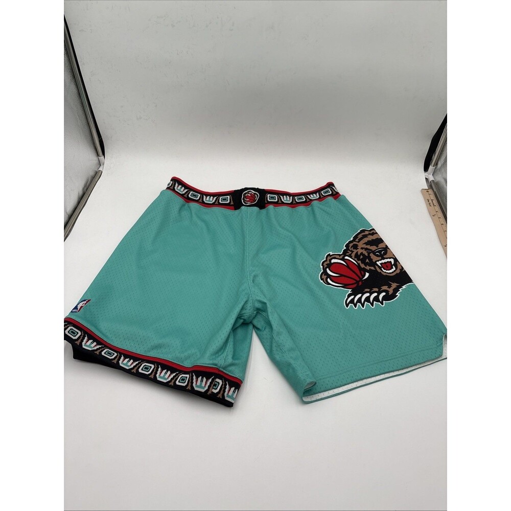 Mens Mitchell & Ness NBA AUTHENTIC ROAD SHORTS - VANCOUVER GRIZZLIES 95-96 2XL